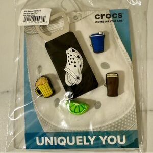 NWT Crocs Jibbitz “Cheers” 5-Pack Shoe Charms w/Bottle Opener